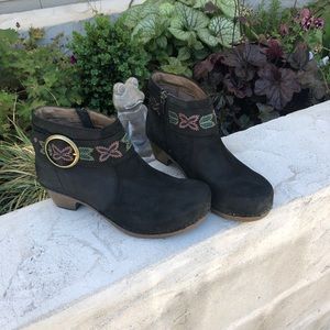 Dansko Mina boots
